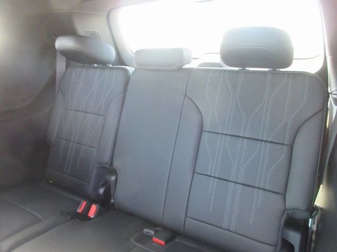 New 2026 Buick Enclave Avenir w/ Super Cruise Package FWD image 14