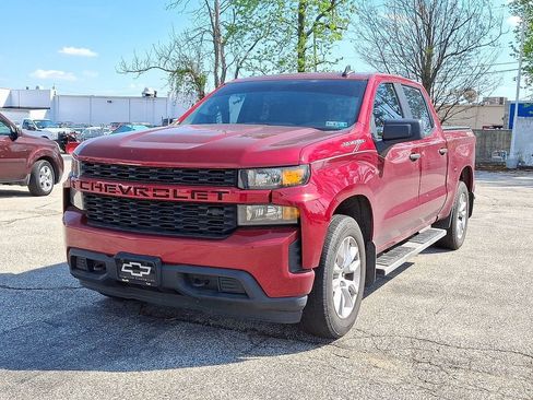 Used 2022 Chevrolet Silverado 1500 Custom AWD/4WD image 3
