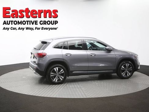 Used 2025 Mercedes-Benz GLA 250 image 40