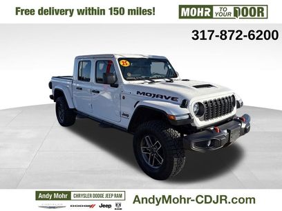 Used 2025 Jeep Gladiator Mojave w/ Convenience Group