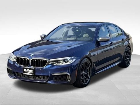 Used 2020 BMW M550i xDrive w/ Dynamic Handling Package AWD/4WD image 3