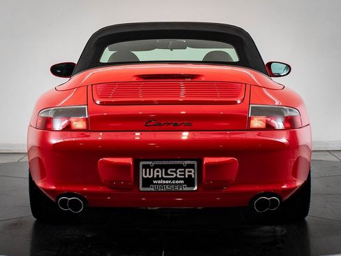Used 2004 Porsche 911 Carrera image 6