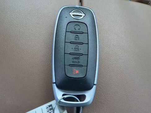 Certified 2024 Nissan Rogue Platinum w/ Platinum Premium Package image 29