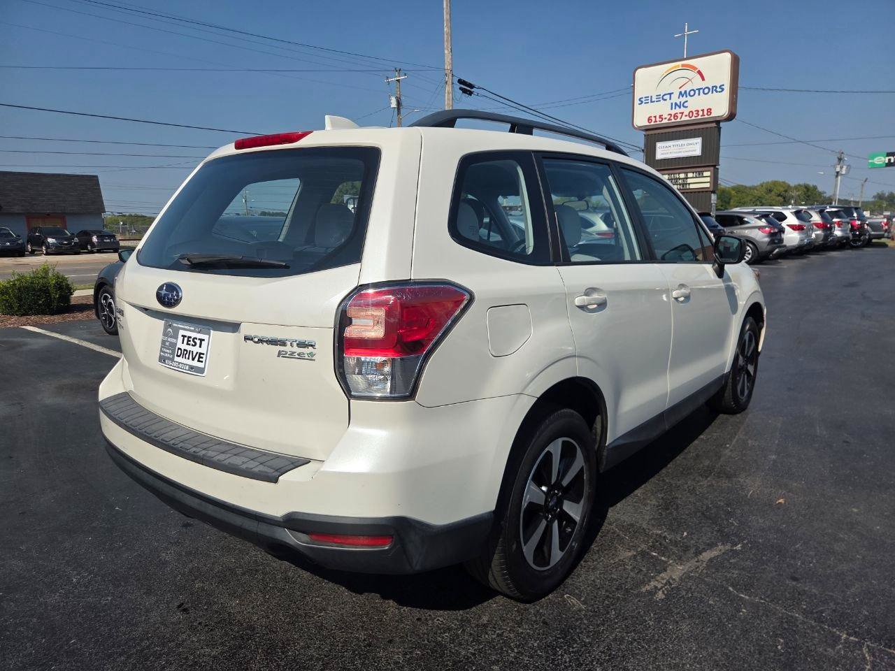 Used 2017 Subaru Forester 2.5i w/ Alloy Wheel Package AWD/4WD image 5