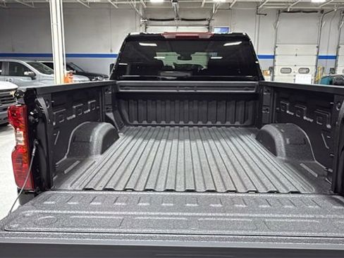 New 2026 Chevrolet Silverado 2500 Custom w/ Custom Value Package image 6