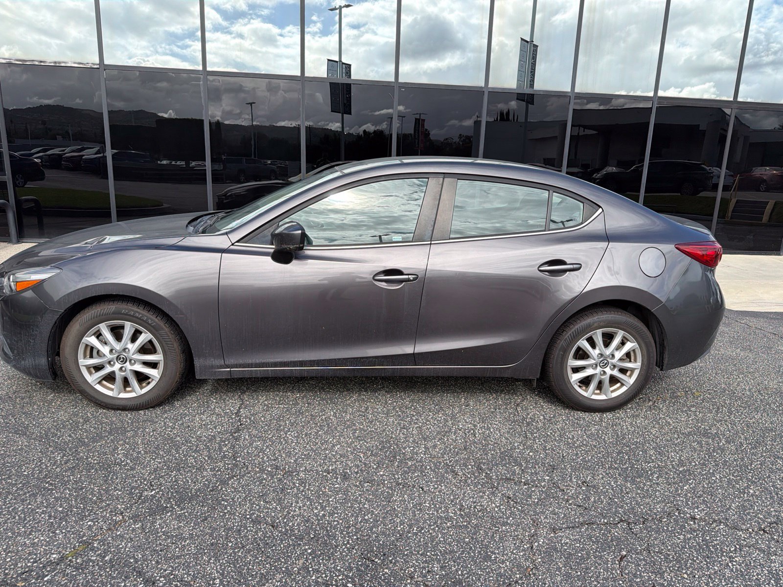 Used 2018 MAZDA MAZDA3 Sport w/ Preferred Equipment Package FWD image 2