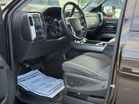 Used 2018 Chevrolet Silverado 1500 LT w/ All Star Edition image 12