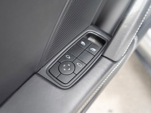 Used 2022 Porsche 911 GT3 image 31