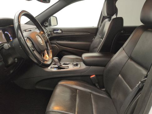 Used 2021 Jeep Grand Cherokee High Altitude AWD/4WD image 17