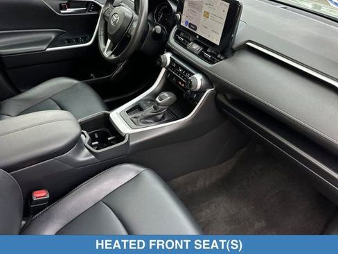 Used 2023 Toyota RAV4 XLE Premium FWD image 18