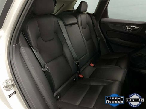 Used 2023 Volvo XC60 B5 Plus image 77