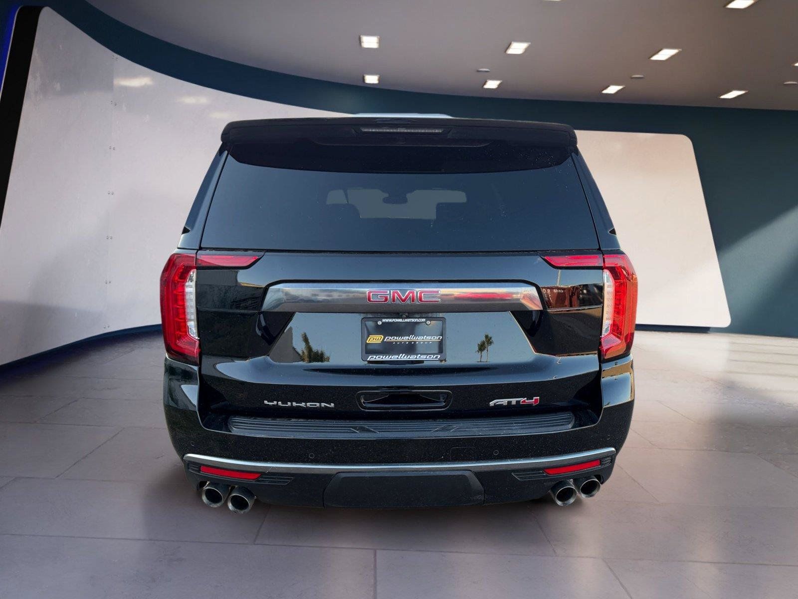 Used 2024 GMC Yukon XL AT4 AWD/4WD image 4