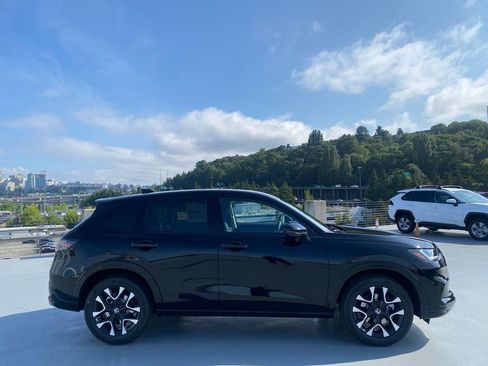 New 2026 Honda HR-V EX-L image 3