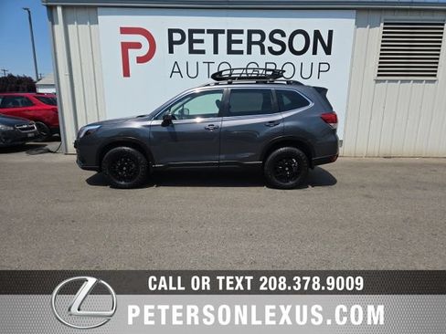 Used 2024 Subaru Forester Limited AWD/4WD image 7