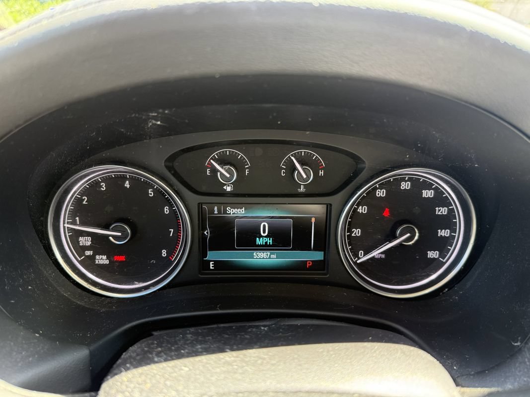 Used 2019 Buick Enclave Essence FWD image 9