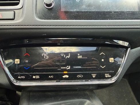 Used 2019 Honda HR-V EX image 16