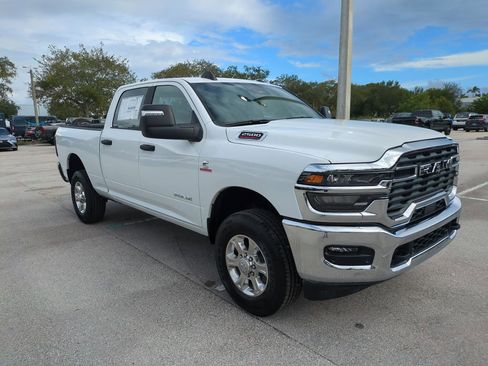 New 2026 RAM 2500 Big Horn AWD/4WD image 2