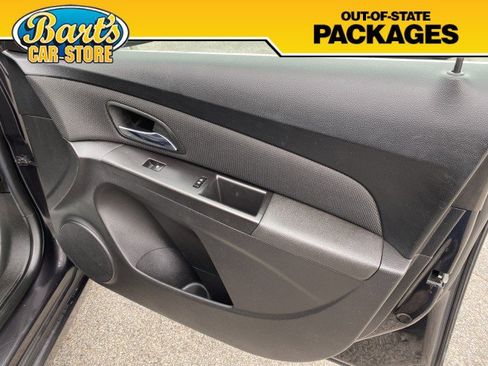 Used 2016 Chevrolet Cruze LT image 12