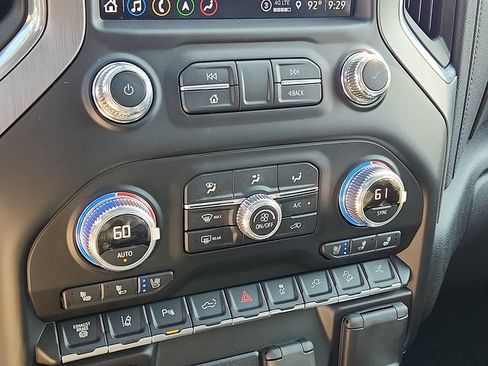 Certified 2022 GMC Sierra 2500 Denali AWD/4WD image 16