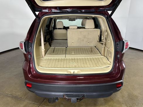 Used 2015 Toyota Highlander XLE AWD/4WD image 15