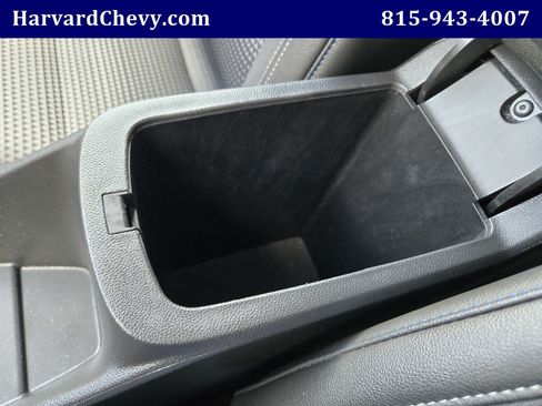 Certified 2025 Chevrolet Trax LT FWD image 11