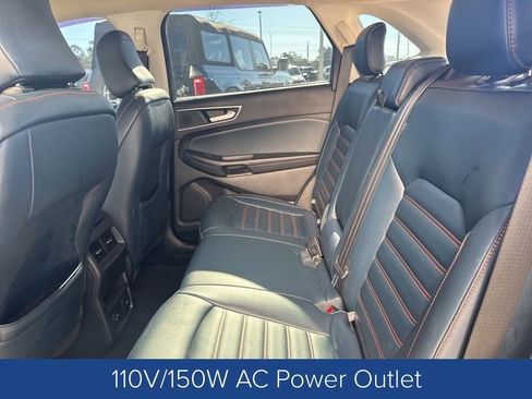 Used 2022 Ford Edge SEL w/ Sport Appearance Package image 24