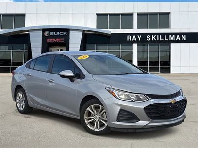 Used 2019 Chevrolet Cruze LS w/ LS Convenience Package