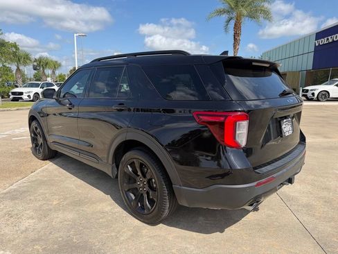 Used 2023 Ford Explorer ST-Line w/ Class IV Trailer Tow Package RWD image 3