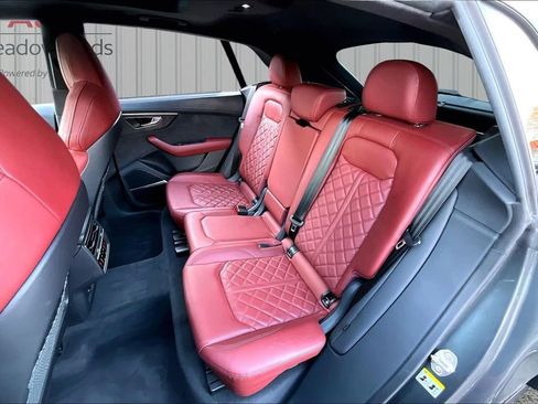 Used 2023 Audi SQ8 Premium Plus w/ SQ8 Luxury Package image 22