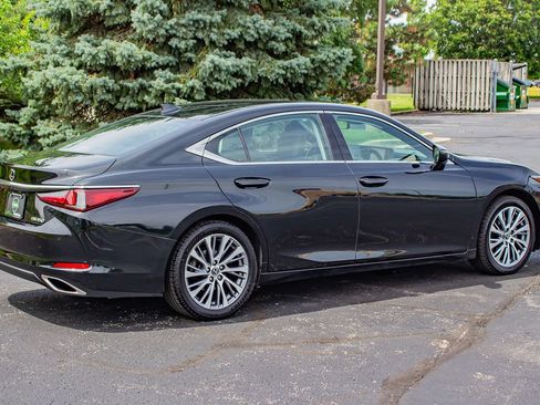 Used 2020 Lexus ES 350 w/ Premium Package FWD image 10