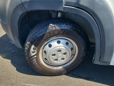 Used 2021 RAM ProMaster 2500 FWD image 2
