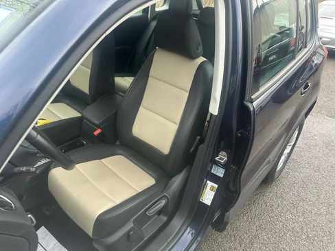 Used 2016 Volkswagen Tiguan SE AWD/4WD image 9