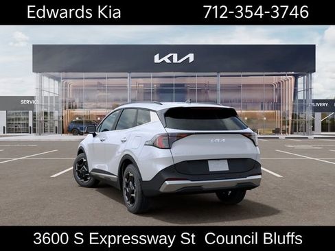 New 2026 Kia Sportage EX FWD image 5