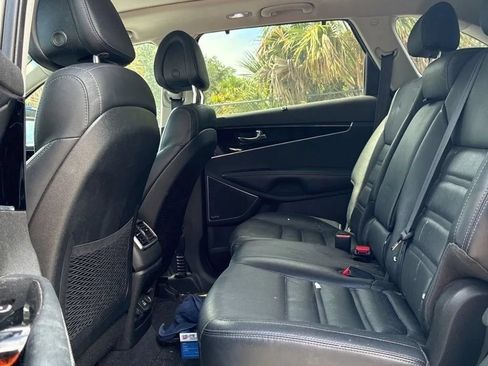 Used 2016 Kia Sorento SX AWD/4WD image 23