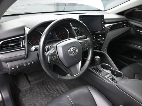 Used 2022 Toyota Camry XSE image 35