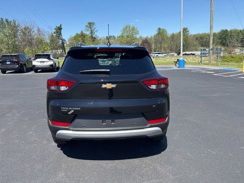 New 2026 Chevrolet TrailBlazer LT w/ Convenience Package AWD/4WD image 6