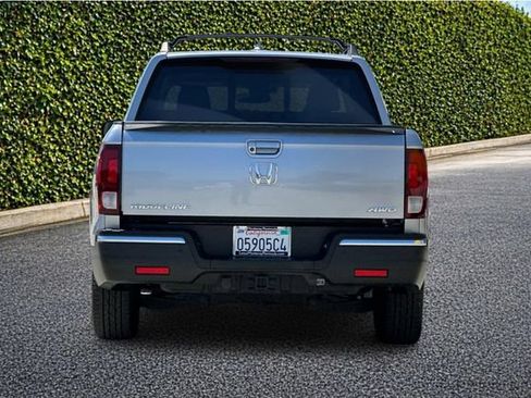Used 2017 Honda Ridgeline RTL-E image 5