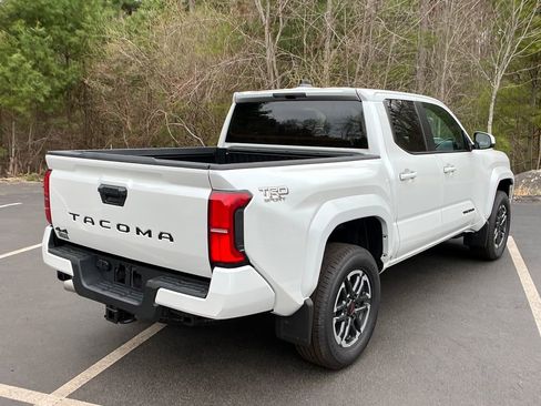 New 2026 Toyota Tacoma TRD Sport AWD/4WD image 5