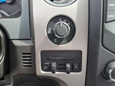 Used 2014 Ford F150 XLT w/ Equipment Group 302A Luxury AWD/4WD image 11