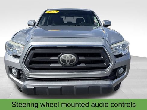 Used 2020 Toyota Tacoma SR5 AWD/4WD image 11