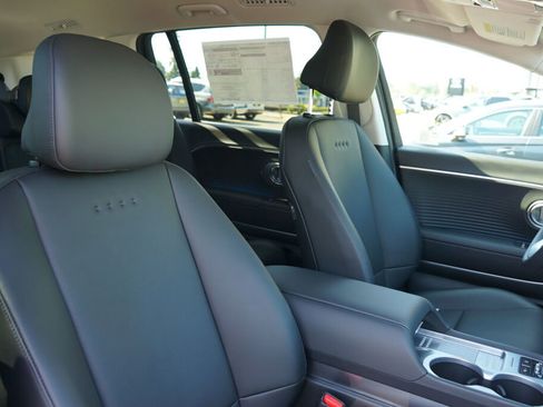 New 2026 Hyundai Ioniq 9 SEL image 23