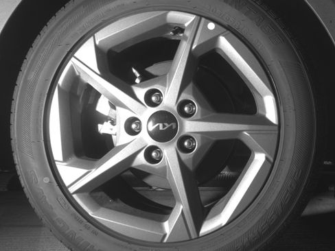 Used 2025 Kia K4 FWD image 15