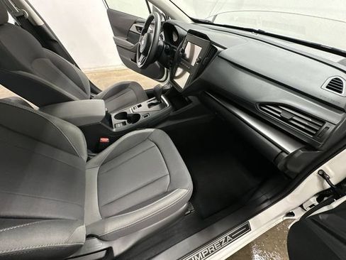 Used 2025 Subaru Impreza 2.0i image 18