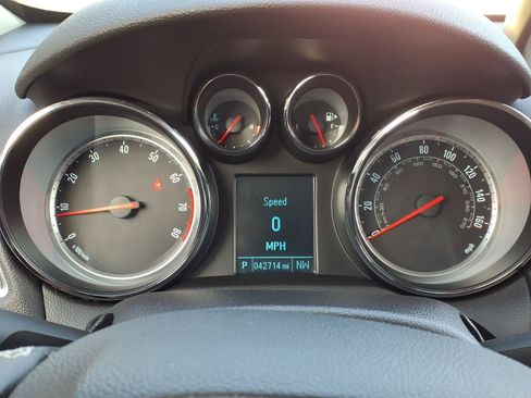 Used 2015 Buick Encore Convenience FWD image 16