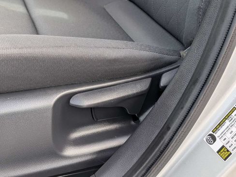 Used 2024 Toyota Corolla LE FWD image 18