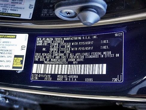 Used 2022 Toyota Corolla Cross L image 34