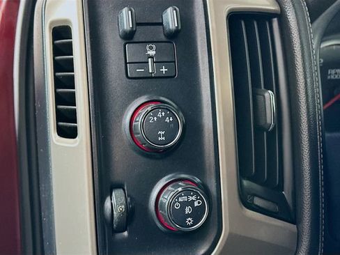 Used 2016 GMC Sierra 2500 Denali w/ Duramax Plus Package image 10