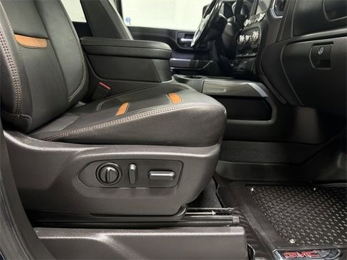 Used 2022 GMC Sierra 3500 AT4 w/ AT4 Preferred Package image 20