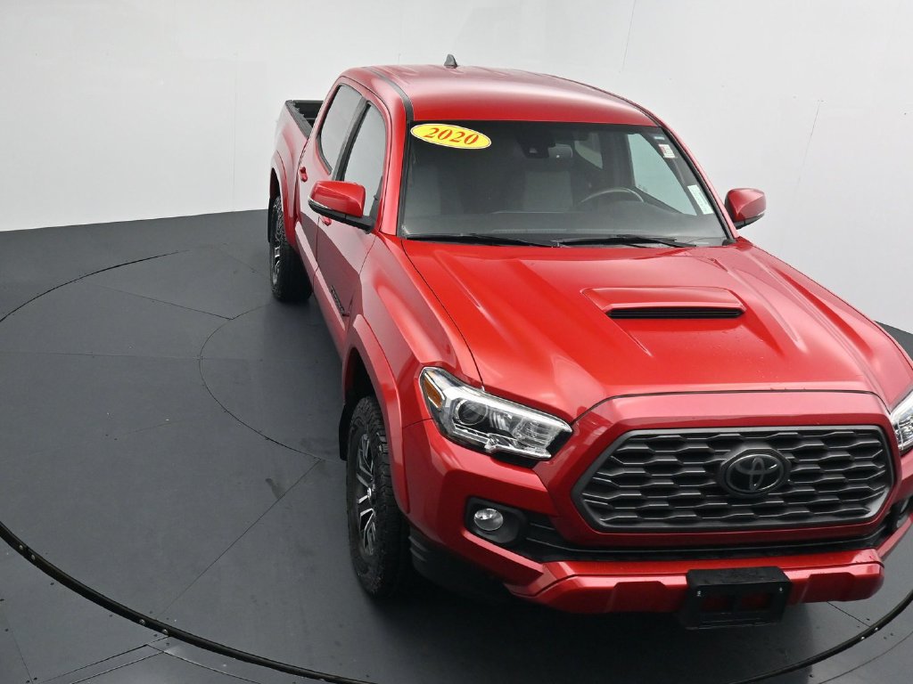 Used 2020 Toyota Tacoma TRD Sport w/ Technology Package AWD/4WD image 24