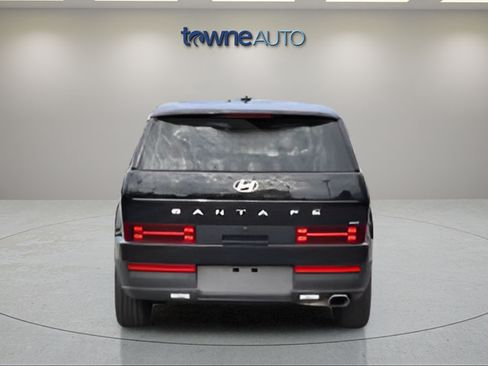 Used 2026 Hyundai Santa Fe SE AWD/4WD image 4
